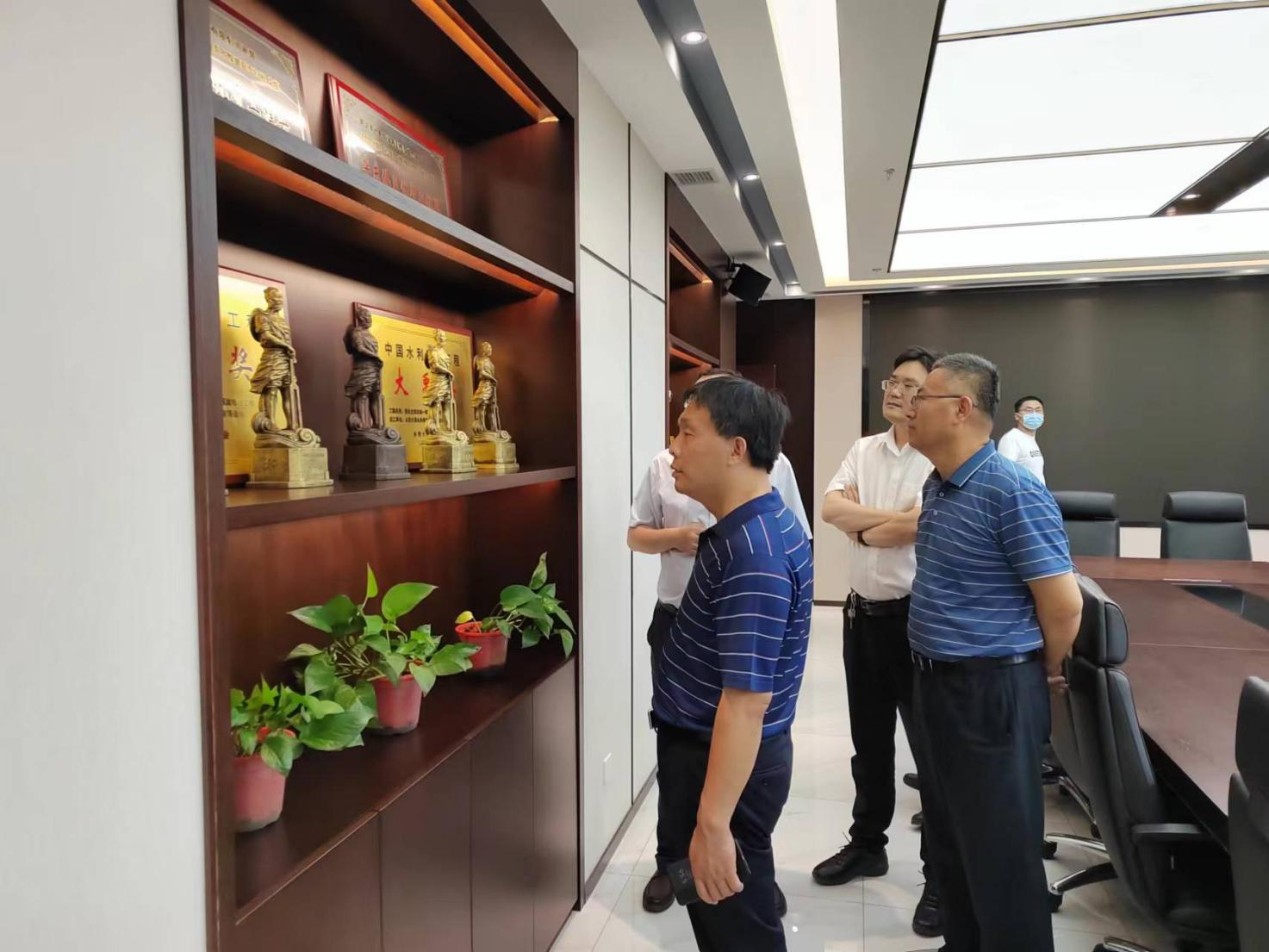 AG���˹��ʡ�(�й���)�ٷ���վ-��վ���